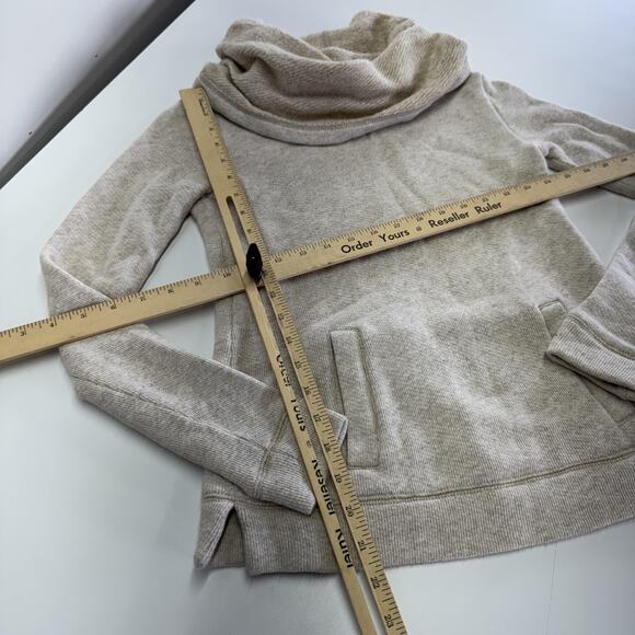 J.Crew Sweater Womens XS Petite Beige Cowl Funnel Neck Kangaroo Pocket E0856 - Picture 6 of 6